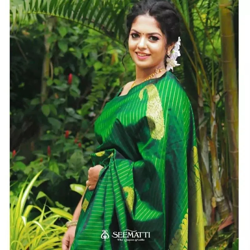 Women's Soft Lichi Silk Jacquard Work Saree with Rich Pallu | Traditional Festive Wear Saree with Matching Blouse