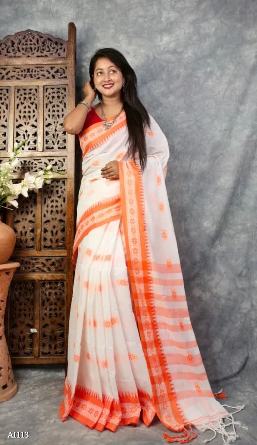 Handloom Star Khadi Pure Cotton Saree in White & Rani | Handwoven Ethnic Saree for Women | Sumitra Handmade