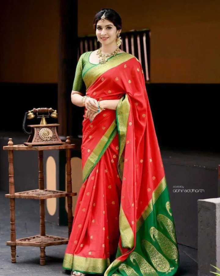 Buy Lichi Silk Jacquard Work Saree Online for Women | Premium Ethnic Wear
